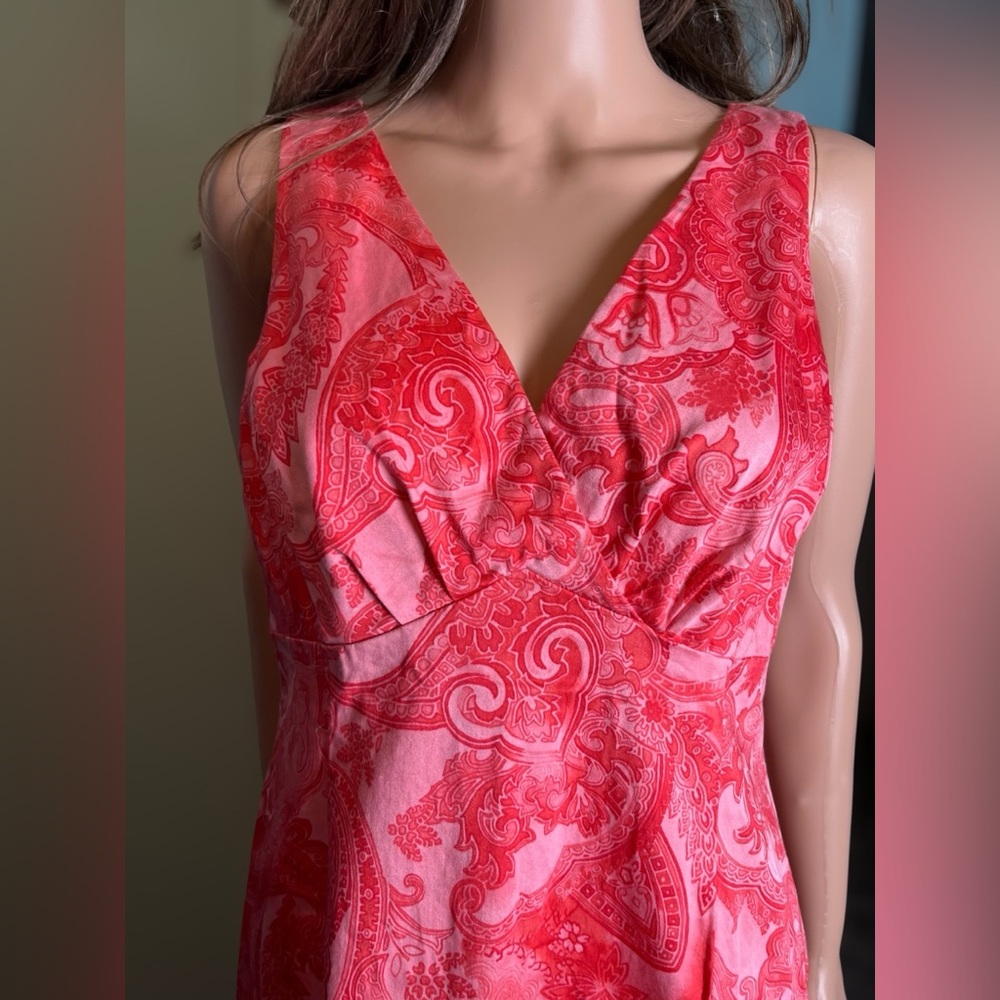 Jones New York. Pink Paisley Cotton Sheath Dress. Signature Stretch. Size M - Picture 5 of 8